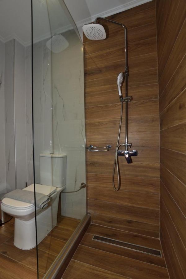 Gonis Grand Luxury Suite Palaiochora Dış mekan fotoğraf