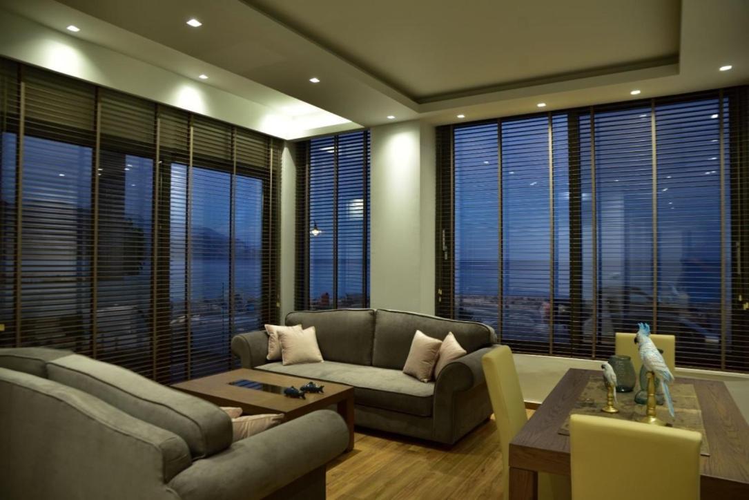 Gonis Grand Luxury Suite Palaiochora Dış mekan fotoğraf